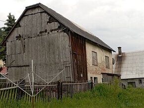 Nabízím k prodeji rodinný dům v obci svrcinovec v blízkosti 