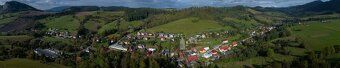 Ponúkame na predaj stavebný pozemok s výmerou 881 m², nachád