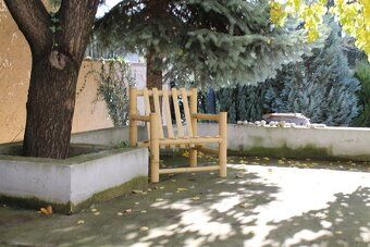Ponúkame Vám na predaj tehlový rodinný dom postavený na takm