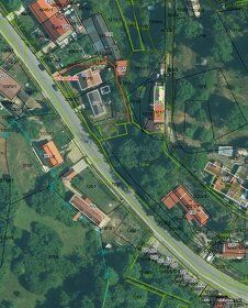 Predám pozemok v intraviláne obce Vyhne o výmere 1104m2. Na 