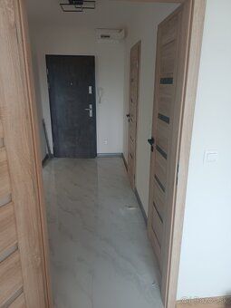Ponúkam na predaj 3 izbovy byt Stražské vhodný ako investičn