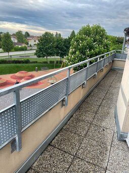 Ponúkam na prenájom 1,5 izbový byt s terasou v obci Zálesie 