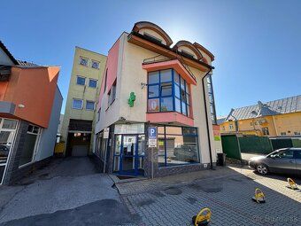 Ponúkame Vám na prenájom reprezentatívne priestory na ulici 