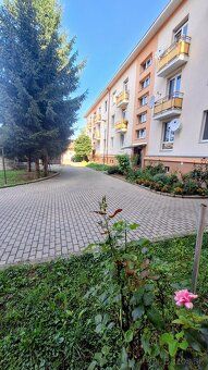 EXKLUZÍVNE !!!
Ponúkame na predaj priestranný, dvojizbový by