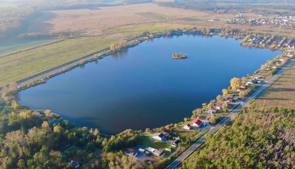 Predám rekreačný pozemok pri vode – štrkovisko Jakubov
Ponúk