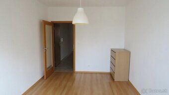 📍 Na križovatkách, Bratislava – Ružinov (Trnávka)
🔥 PRIESTRA