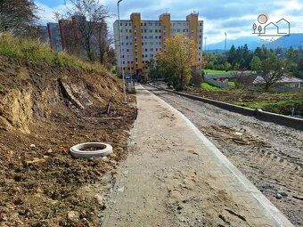 Ponúkame Vám na predaj posledné 2 slnečné pozemky v Liptovsk