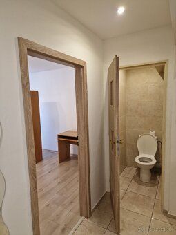 Ponúkame na prenájom priestranný a moderne riešený 3-izbový 