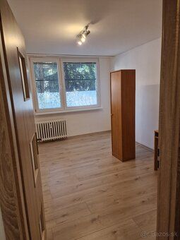 Ponúkame na prenájom priestranný a moderne riešený 3-izbový 