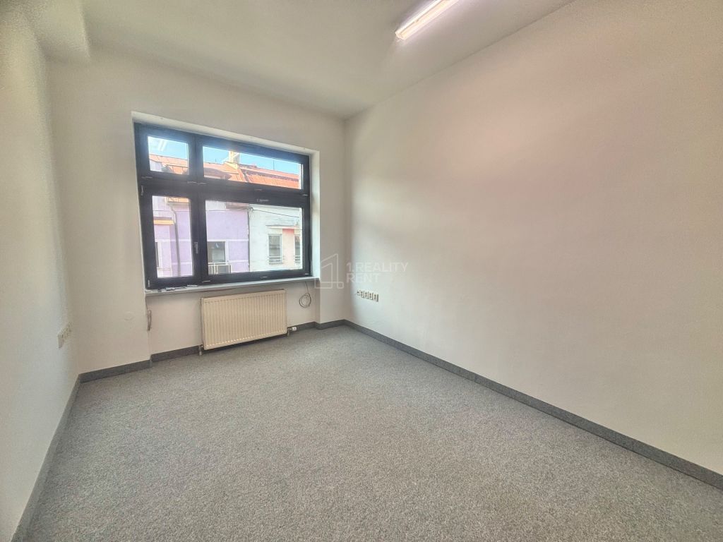 1. Reality Rent Vám ponúka na prenájom krásne kancelárske pr