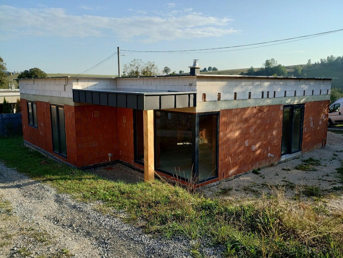 Gro&Partners Vám ponúka na predaj rozostavaný 4izb. bungalov
