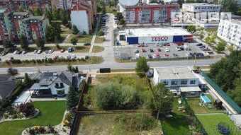 Prodám ornou půdu o rozloze 4064 m2.Cena dohodou