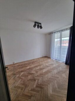 🏡 Na prenájom: 1-izbový byt v Kežmarku
📍 Lokalita: Toporcero
