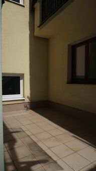 Ponúkame na prenájom priestranný a kompletne zariadený 3-izb