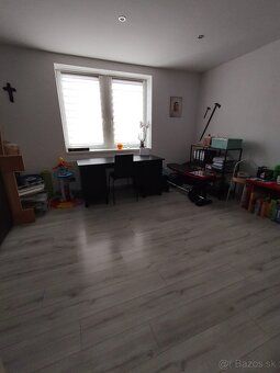 ✨ Priestranný rodinný dom s veľkým pozemkom – ideálny aj pre