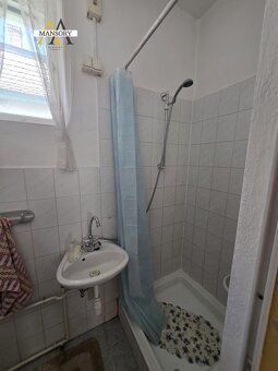 Na predaj rodinný dom s pozemkom 1 057 m2 za 47 000 eur. Inž