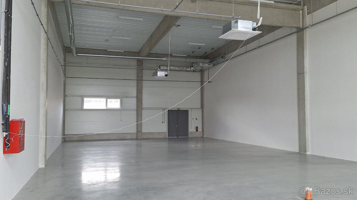 Na predaj ponúkame dokončené moderné sklady/ výstavbu od 300