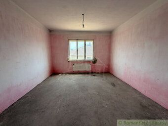 Tento priestranný rodinný dom sa nachádza v atraktívnej loka