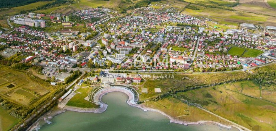 Typ: 2-izbový byt Obec:
Ponúkame byt na prenájom v centre Ná