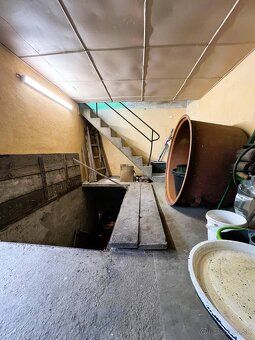Ponúkame Vám na predaj viničný domček so slnečným pozemkom v