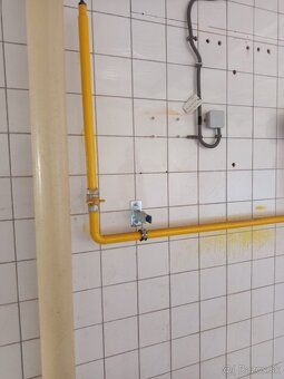 🚀 Na prenájom: Sklad / výrobný priestor 217 m² – Levice
Hľad
