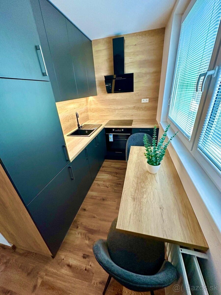Centrum Real ponúka na prenájom útulný 2-izbový, kompletne z
