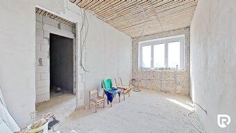 RadoReality Vám ponúka na predaj 4-izbový byt na ulici Pri v