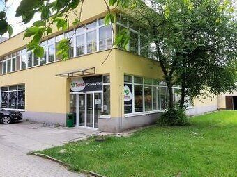 Voľný obchodný priestor na prenájom o výmere 90 m2.
Obchodný