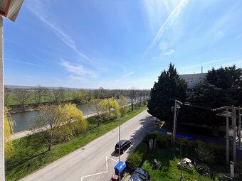 Ponúkame Vám na predaj 3 izbový byt 64 m2 na dobrej adrese v