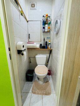 Ponúkame na predaj príjemný 3-izbový byt s výmerou 65,45 m² 