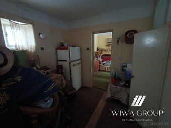 🏡 Ponúkame na predaj rodinný dom 📍 Lokalita: Štúrovo, ulica 