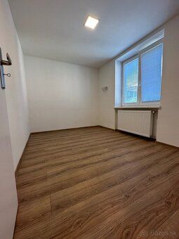 Spoločnosť MY NEW HOME Vám ponúka na predaj útulný 1-izbový 