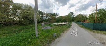 Ponúkame na predaj pozemok určený na rekreačné účely s výmer