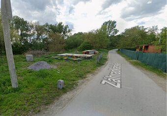 Ponúkame na predaj pozemok určený na rekreačné účely s výmer