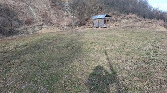 Odstúpim pozemky v tichom prostredí Krásnej Hôrke vhodné na 