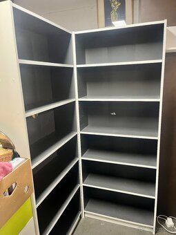 Predám kompletné zariadenie cukrárne. Jedná sa o statickú vý