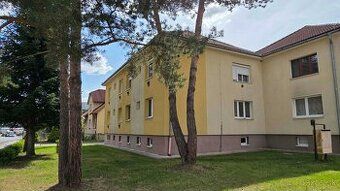 Ponúkame na predaj, 3- izbový byt s loggiou v centre mesta B