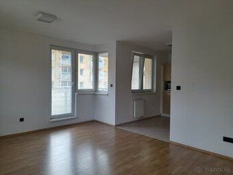 Ponúkam na prenájom garsónku o výmere 23 m² nachádzajúcu sa 