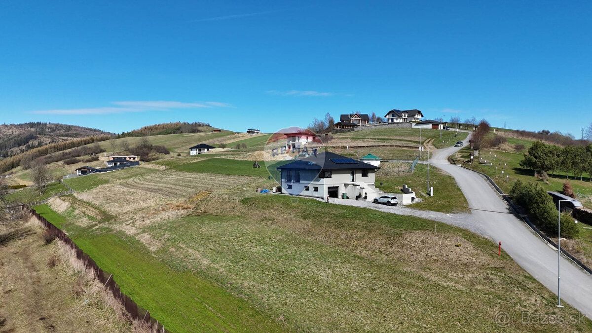 Na predaj pozemok na výstavbu rodinného domu Oravská Jasenic