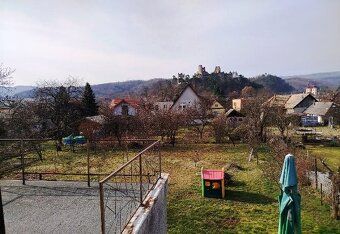NA PREDAJ priestranný dvojpodlažný rodinný dom v obci Divín 