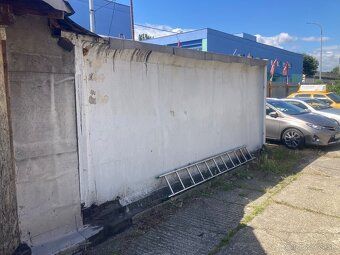 Predam prenosnu betonovu garaz rozmer 5,4mx3,2m vid foto v B