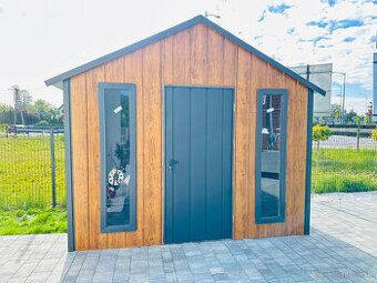 Garáž prefabrikovaná železobetónová. Vonkajšie rozmery sú 5.