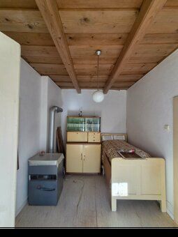Ponúkame na predaj výnimočný dom a veľkou záhradou 1 201 m² 