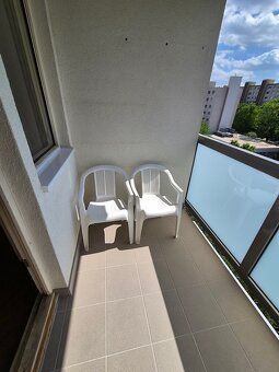Ponúkame na predaj svetlý 3-izbový byt s výmerou 78 m² + lod