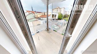 Typ: 2-izbový byt Ulica: Meisslova 1 Obec: Pezinok
Chcete bý