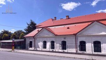 Prenájom garáže s dvojstlpovým zdvihákom vhodným na opravy o