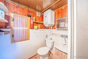 Reality Zemplín ponúka na predaj bezúdržbovú rekreačnú chatk