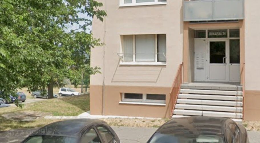 R12 reality pripravuje na predaj Veľkometrážny 1 izbový byt
