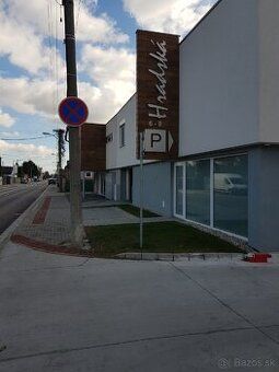 Prenajmem garaz na Bebravskej ul. Aj na dlhodoby prenajom.Vo