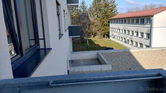 2 izbový byt v projekte Trikota vo Vrbovom na prenájom od au